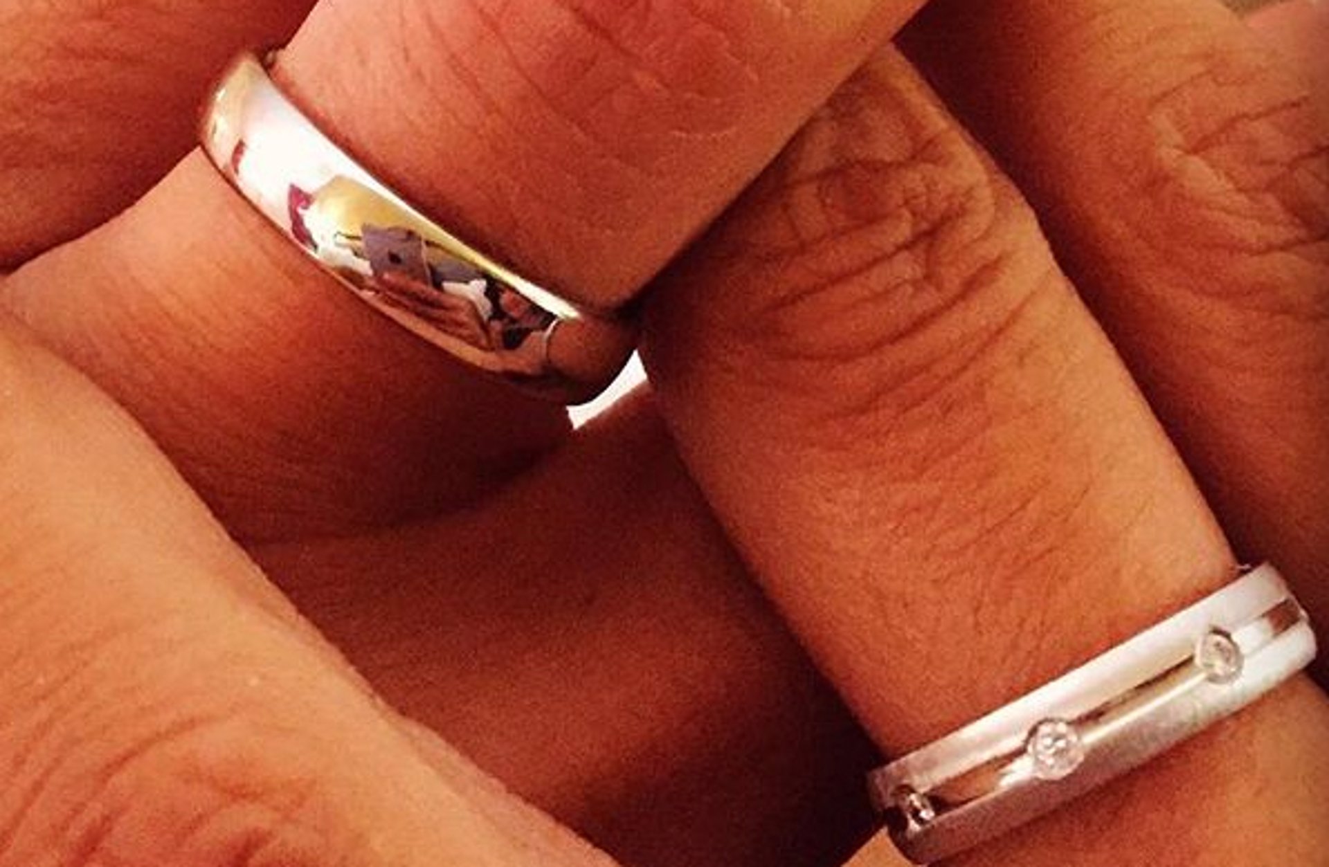 detalle boda juan diego botto y olga rodríguez de sus anillos