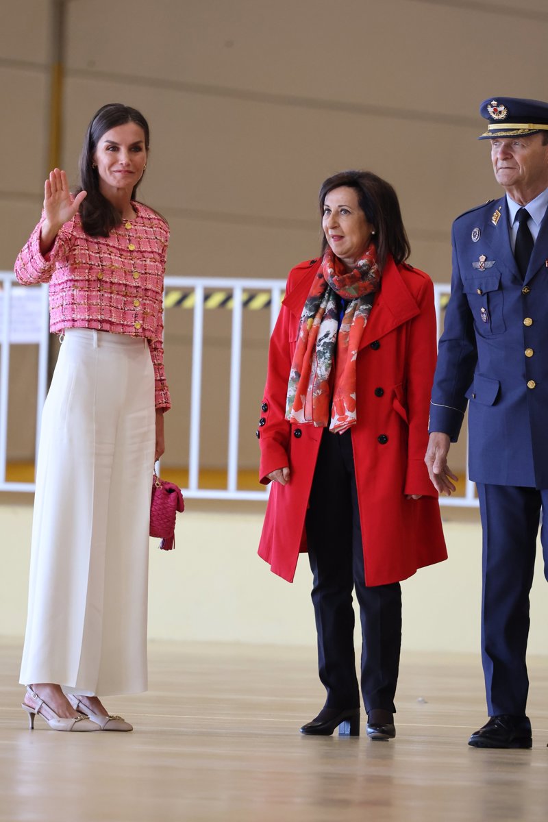 Doña Letizia, a su llegada a la Base Aérea de Cuatro Vientos