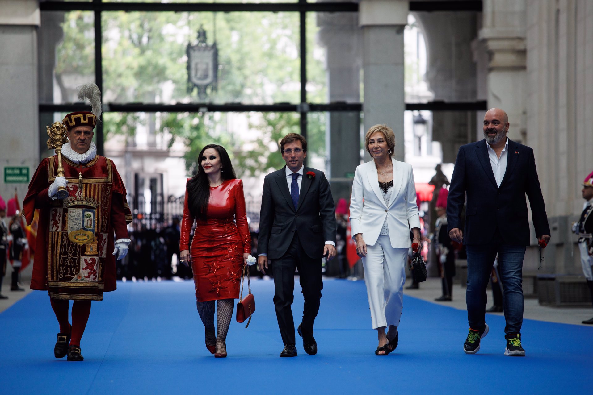 Ana Rosa Quintana a su llegada al Ayuntamiento de Madrid