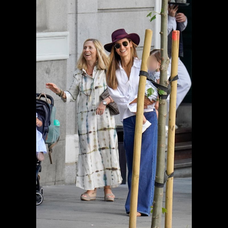 Ariadne, derroche de sonrisas en familia