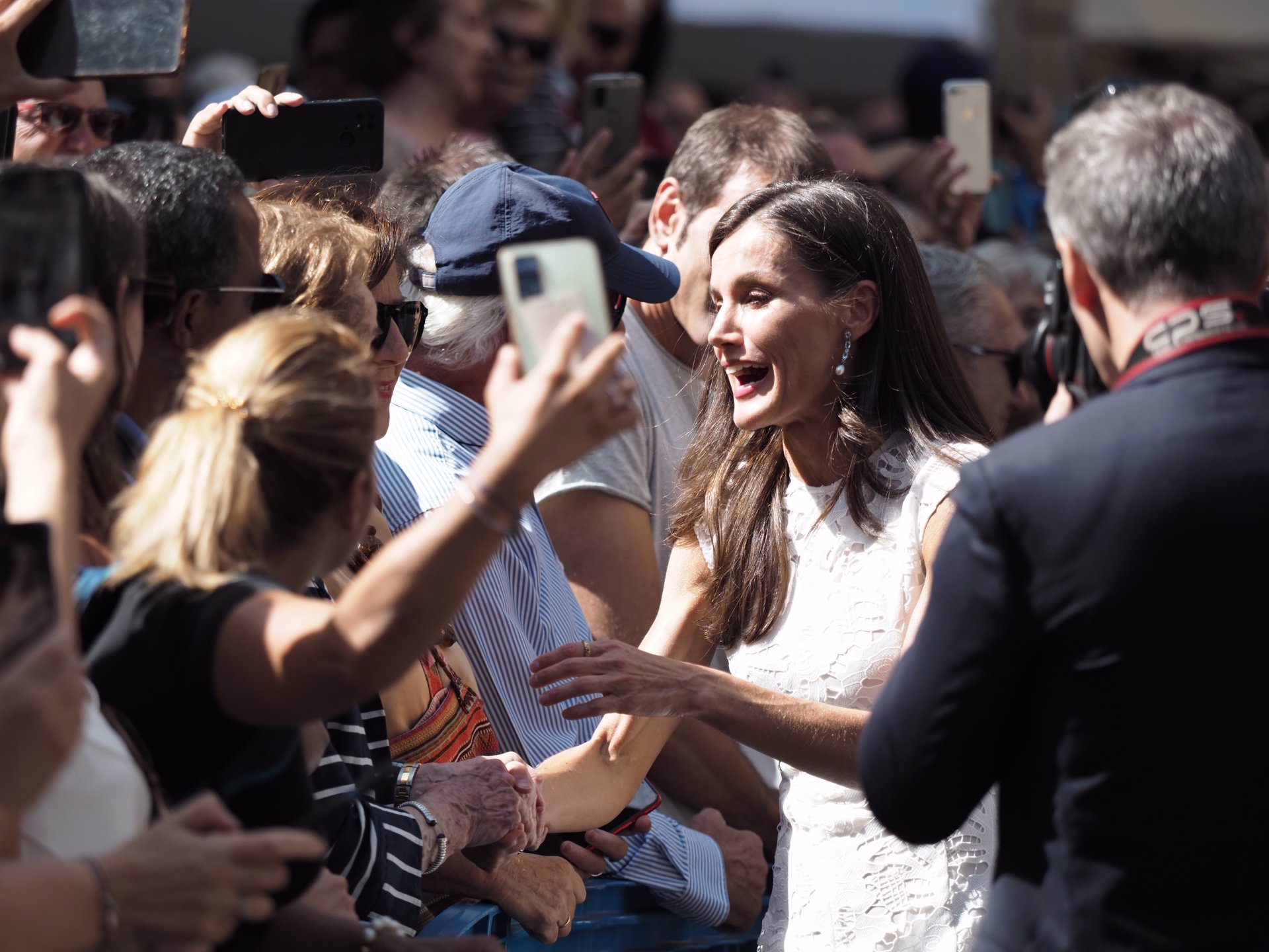 La Reina, a su llegada a la Catedral de Pamplona