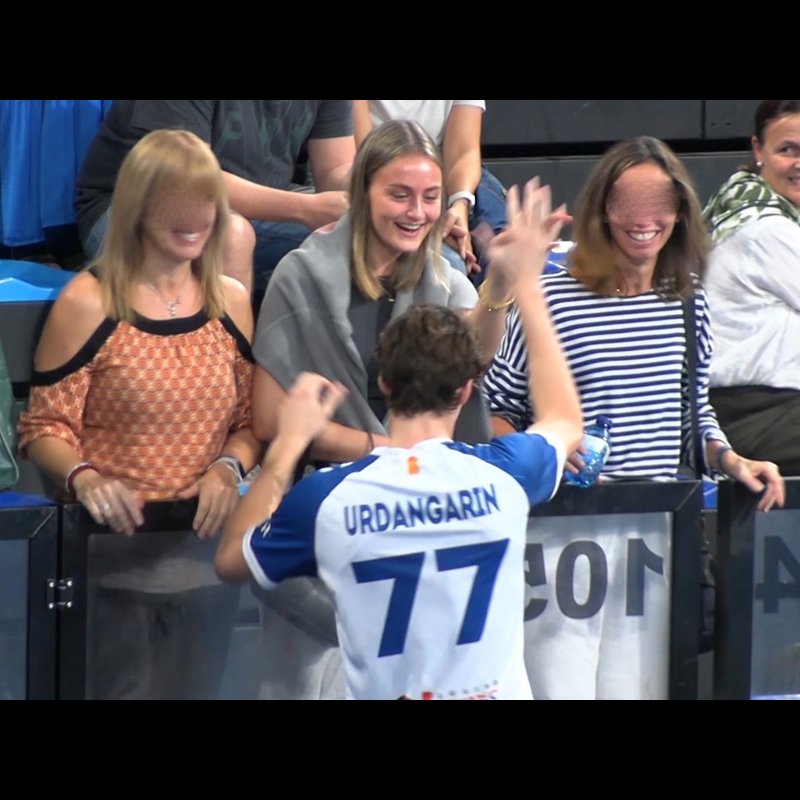 Pablo Urdangarín y Johanna Zott de lo más cariñosos