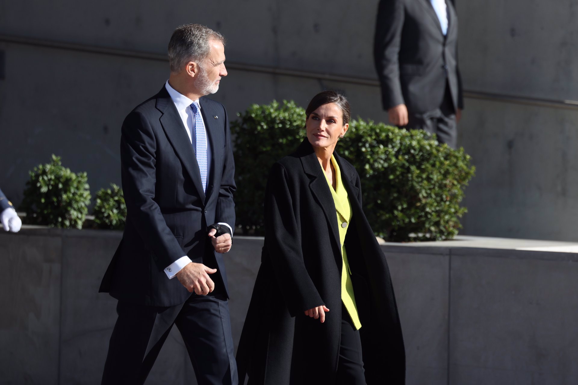 Don Felipe y Doña Letizia, antes de coger el avión a Dinamarca