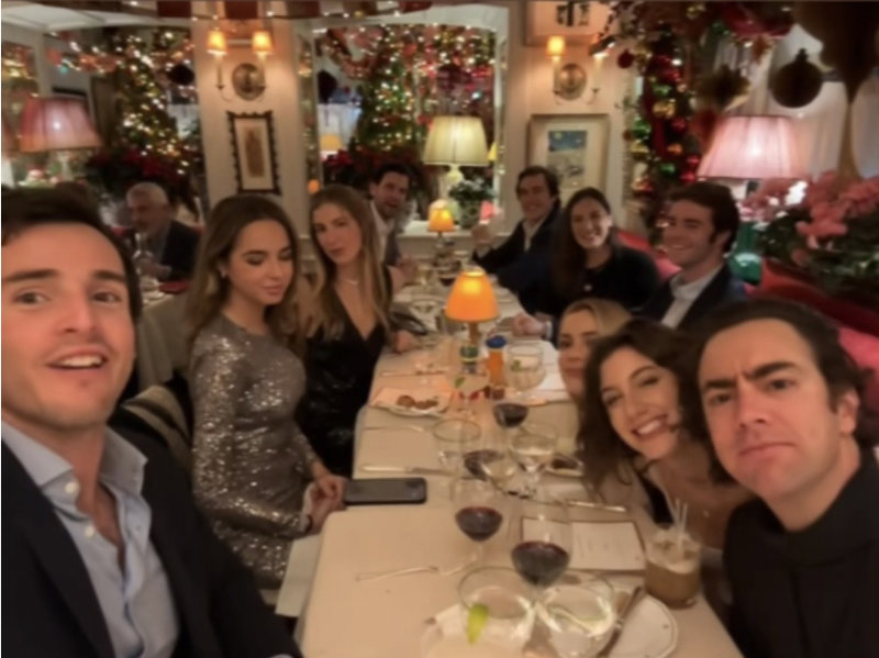 Tamara e Íñigo han viajado a Londres con algunos de sus mejores amigos