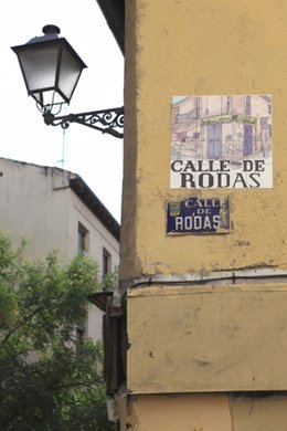 Mosaico de la calle Rodas de la artista Diana Larrea