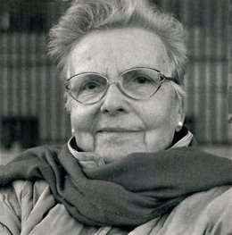 La Escritora Teresa Pàmies