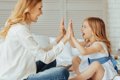 10 elogios por cada reproche: ¡súbele la autoestima a tus hijos!