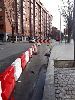 Paseo de las Yeserías cortado por las obras de un nuevo carril bici