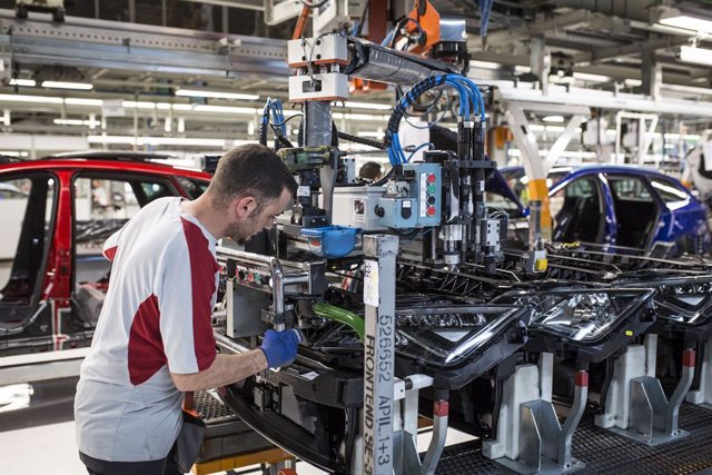 Archivo - Producción en la planta de Seat en Martorell (Barcelona)