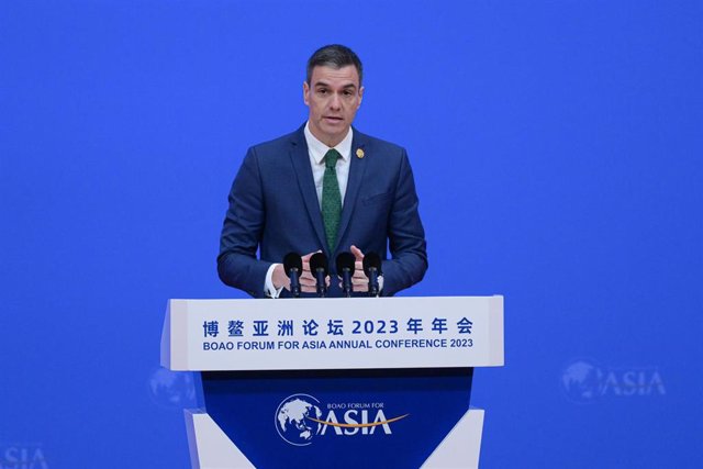 BOAO, March 30, 2023  -- Spanish Prime Minister Pedro Sanchez delivers a speech at the opening ceremony of the Boao Forum for Asia Annual Conference 2023 in Boao, south China's Hainan Province, March 30, 2023.,Image: 766126714, License: Rights-managed, Re