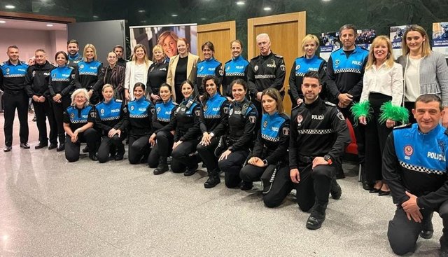 La Junta lanza la campaña 'Tú puedes ser la siguiente' para atraer talento femenino a las plantillas de la Policía Local.