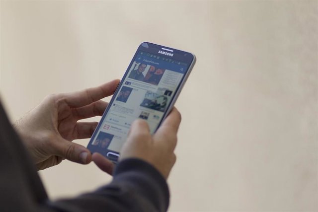 Posturas de los españoles sobre la política en las redes sociales