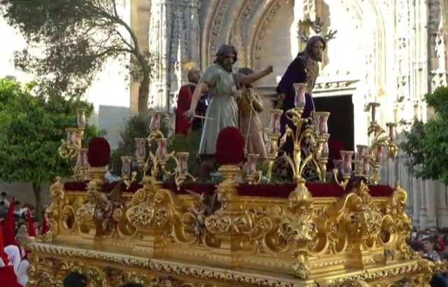 Paso de misterio de la Hermandad del Prendimiento de Jerez de la Frontera (Cádiz) tras romperse el olivo