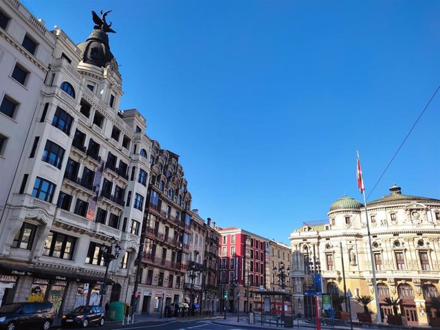 Jornada soleada en Bilbao
