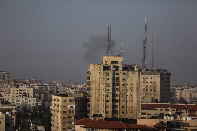 Edificio en la Franja de Gaza alcanzado por las bombas del Ejército de Israel