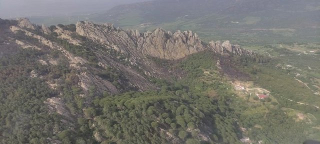 Vista aérea de la zona afectada por el incendio