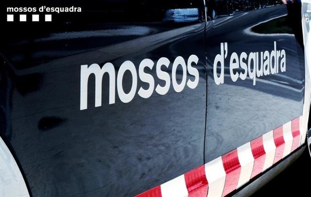 Archivo - Un cotxe patrulla dels Mossos d'Esquadra