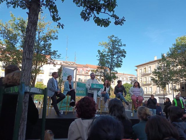 Acto en Lavapiés de arranque de precampaña del 28M de Más Madrid con Mónica García y Rita Maestre, junto al líder de Más País, Íñigo Errejón