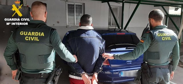 Detenidos 8 miembros de una organización criminal dedicada a cometer robos en viviendas