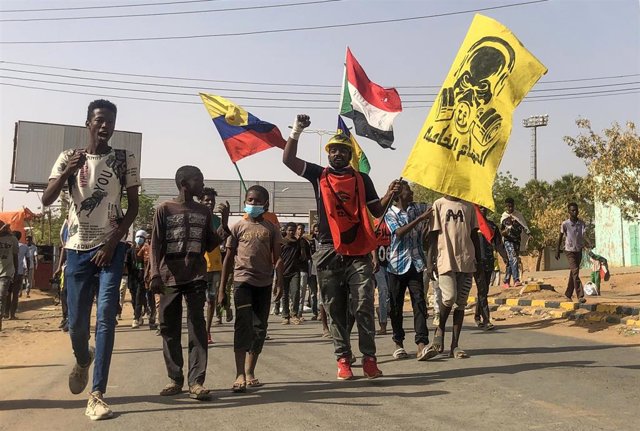 Archivo - Imágenes de archivo de protestas en Jartum 