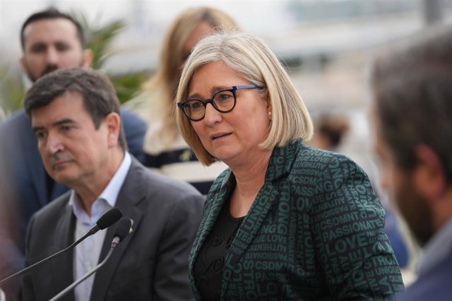 Archivo - La candidata de CS a la presidencia de la Generalitat, Mamen Peris, durante la reunión del Comité Nacional de Ciudadanos (CS)