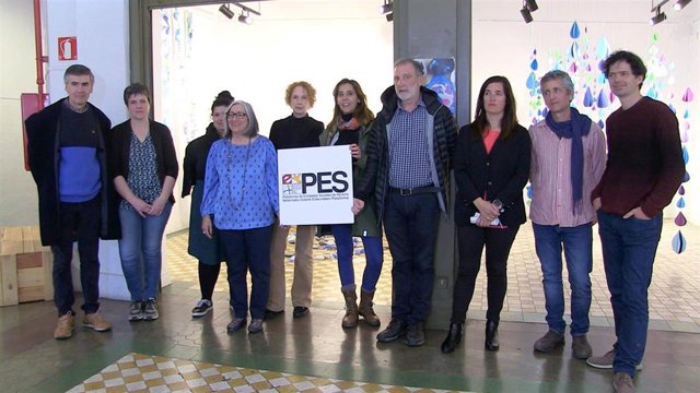 Rueda de prensa de representantes de la Plataforma de Entidades Sociales de Navarra.
