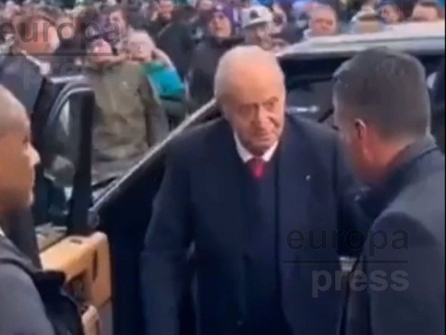 El Rey Juan Carlos a su llegada al Stamford Bridge