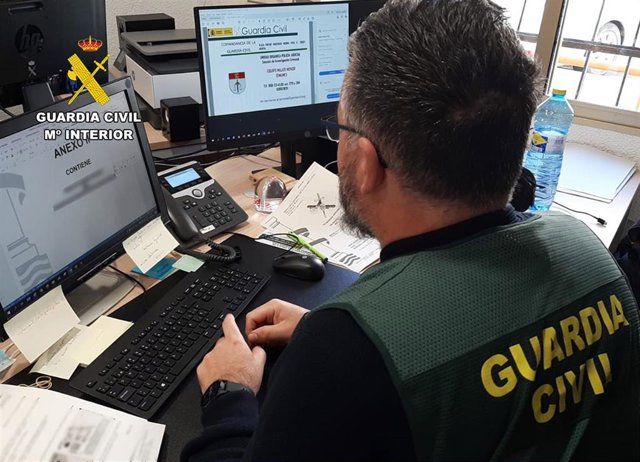 Un agente de la Guardia Civil. Archivo. 