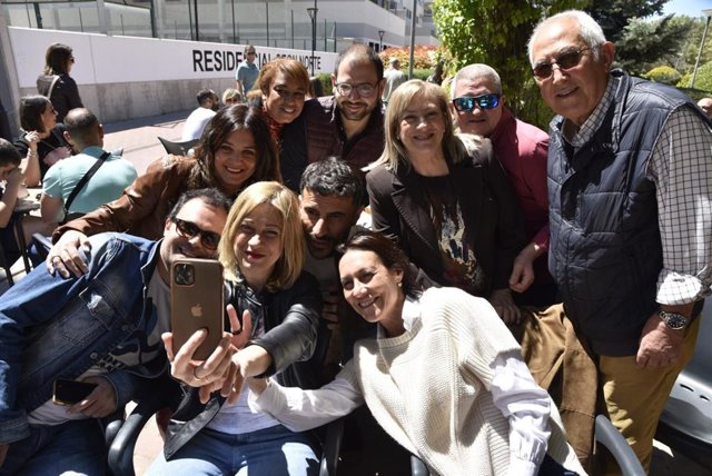 Carmen Picazo presenta su lista para el Ayuntamiento de Albacete