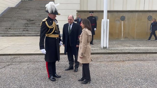 La ministra de Defensa, Margarita Robles, se reúne con el Secretario de Defensa del Reino Unido, Sr. D. Ben Wallace.