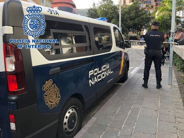 Archivo - Agente de la Policía Nacional en imagen de archivo.