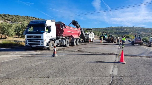 Pasos alternativos por obras en la A-6109