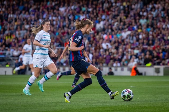 La jugadora del Barça Femení Caroline Graham Hansen en el partido contra el Chelsea en el Spotify Camp Nou, correspondiente a la vuelta de semifinales de la Liga de Campeones femenina