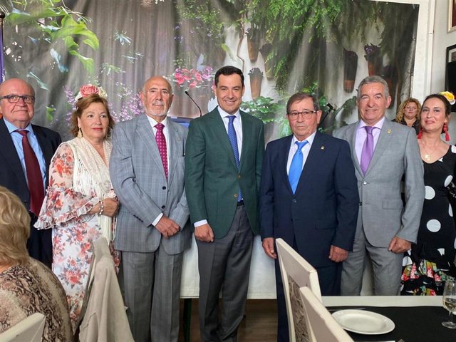 El presidente de la Junta de Andalucía, Juanma Moreno Bonilla, en la Casa de Andalucía de Baleares