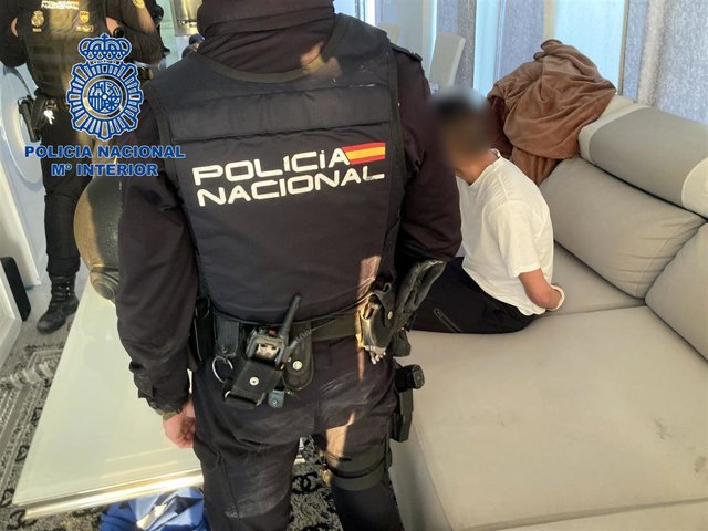 Imagen de detenidos en la operación