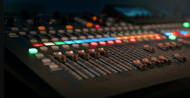 Radio, comunicación radiofónica, estudio de radio (Foto de recurso).