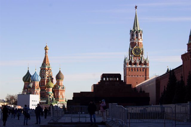 Archivo - Imatge de la catedral de Sant Basili i el Kremlin