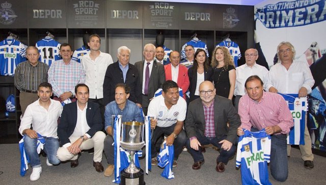 Arsenio Iglesias en el aniversario de la primera Copa del Rey del 'Superdépor'