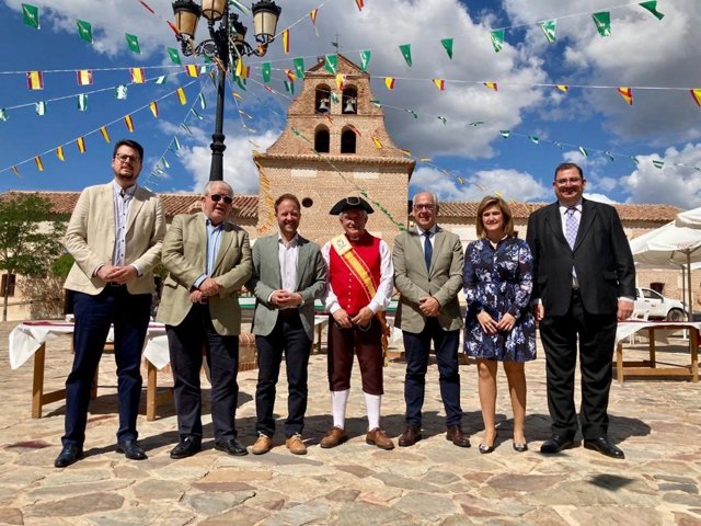 ÛLos Banquetes de Carlos III' en Aldeaquemada