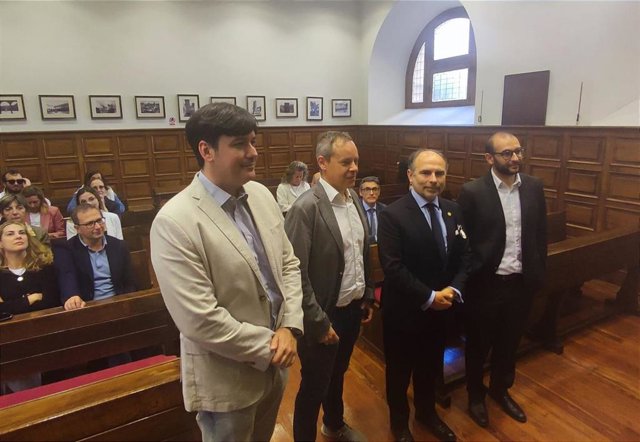 Presentación en la Universidad de Oviedo del informe de la Cátedra para el Análisis de la Innovación en Asturias sobre la incidencia de la inversión en I+D+i sobre la economía y el empleo durante 2021