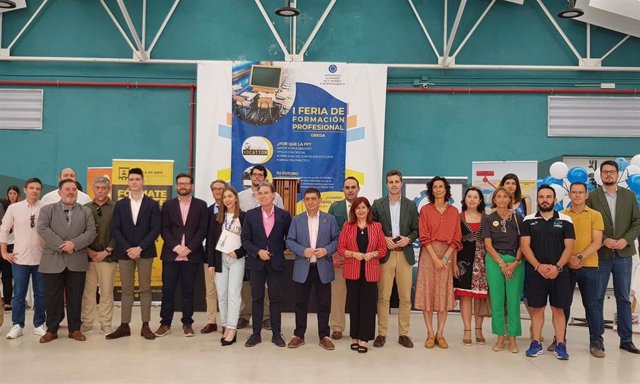 Asistentes a la I Feria de Formación Profesional.