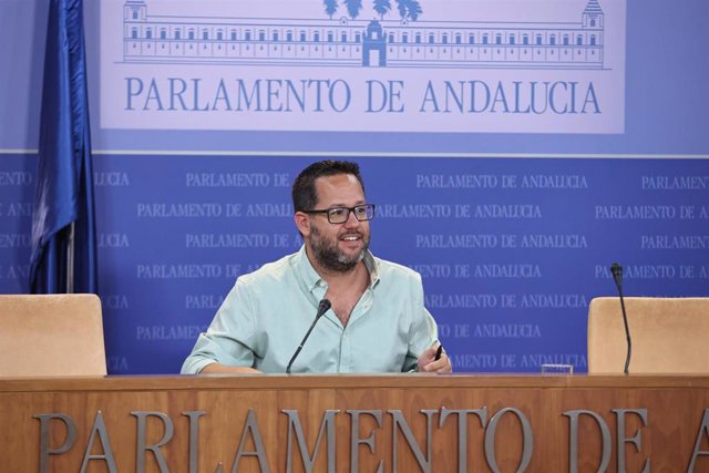 El portavoz del Grupo Mixto-Adelante Andalucía, José Ignacio García, este miércoles en rueda de prensa.