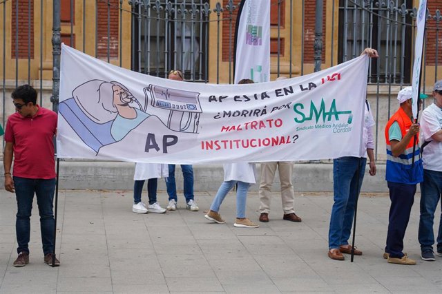 Sindicato Médico Andaluz urge "propuestas serias" en Primaria y alerta de la "presión excesiva" que sufren los médicos.