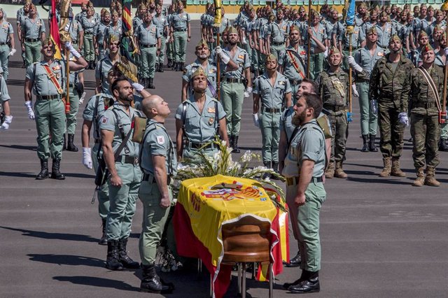 Archivo - Funeral por el caballero legionario fallecido de un disparo durante unas maniobras en Alicante