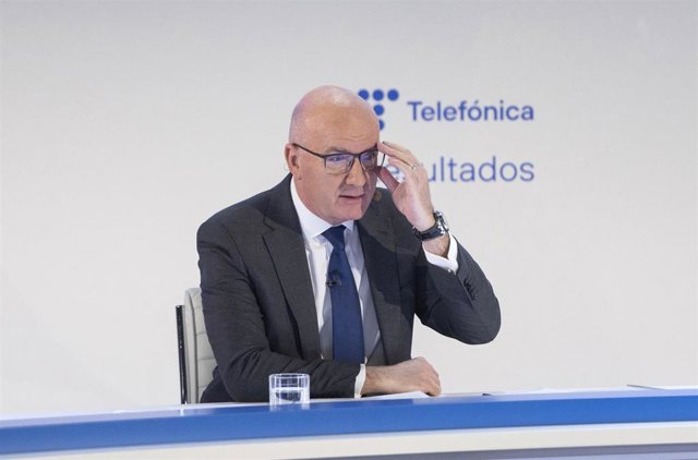Archivo - El consejero delegado de Telefónica, Ángel Vilá, participa en una rueda de prensa para analizar los resultados de 2021, en Distrito Telefónica, a 24 de febrero de 2022, en Madrid (España). 