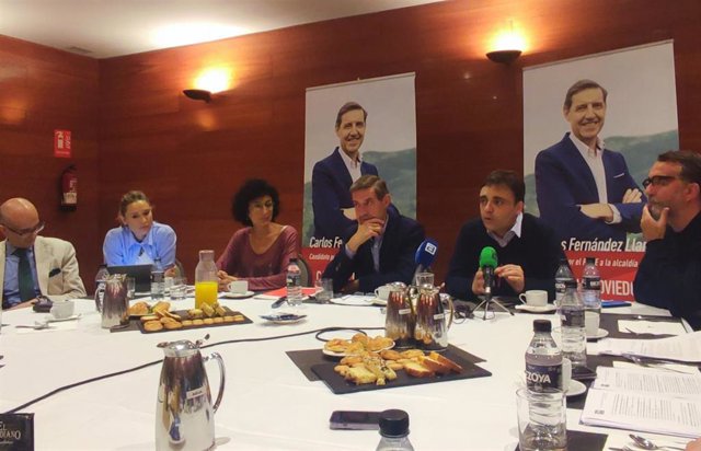 Presentación del programa electoral del PSOE para el Ayuntamiento de Oviedo