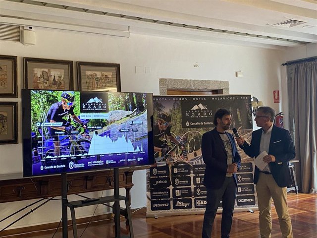 Presentación de la octava edición de la Gran Fondo Ézaro