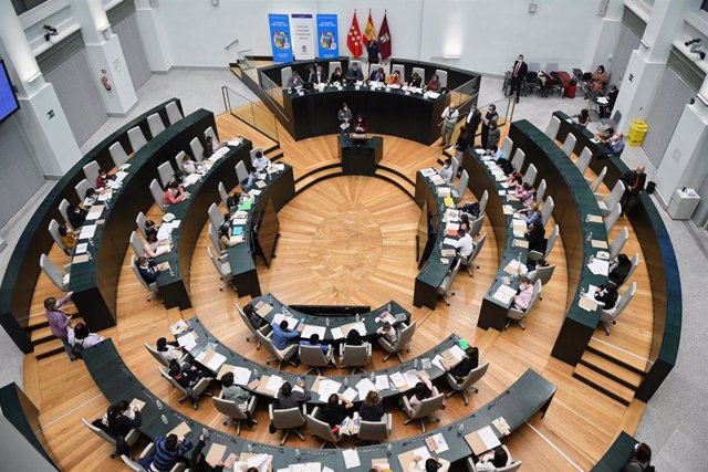 Archivo - Pleno del Ayuntamiento de Madrid. 