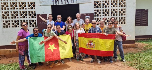 Participantes en la expedición sanitaria a Camerún.