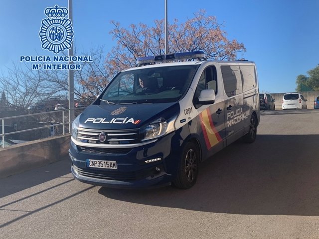 Furgoneta de la Policía Nacional